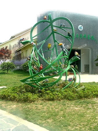 蘇州萬(wàn)鳥(niǎo)園雕塑